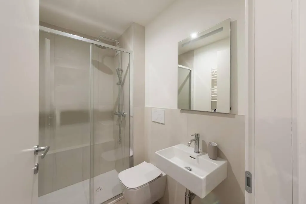 Ca' Ferrando, Brand New Apartment, Experienced Host! Венеция 0*,  Италия